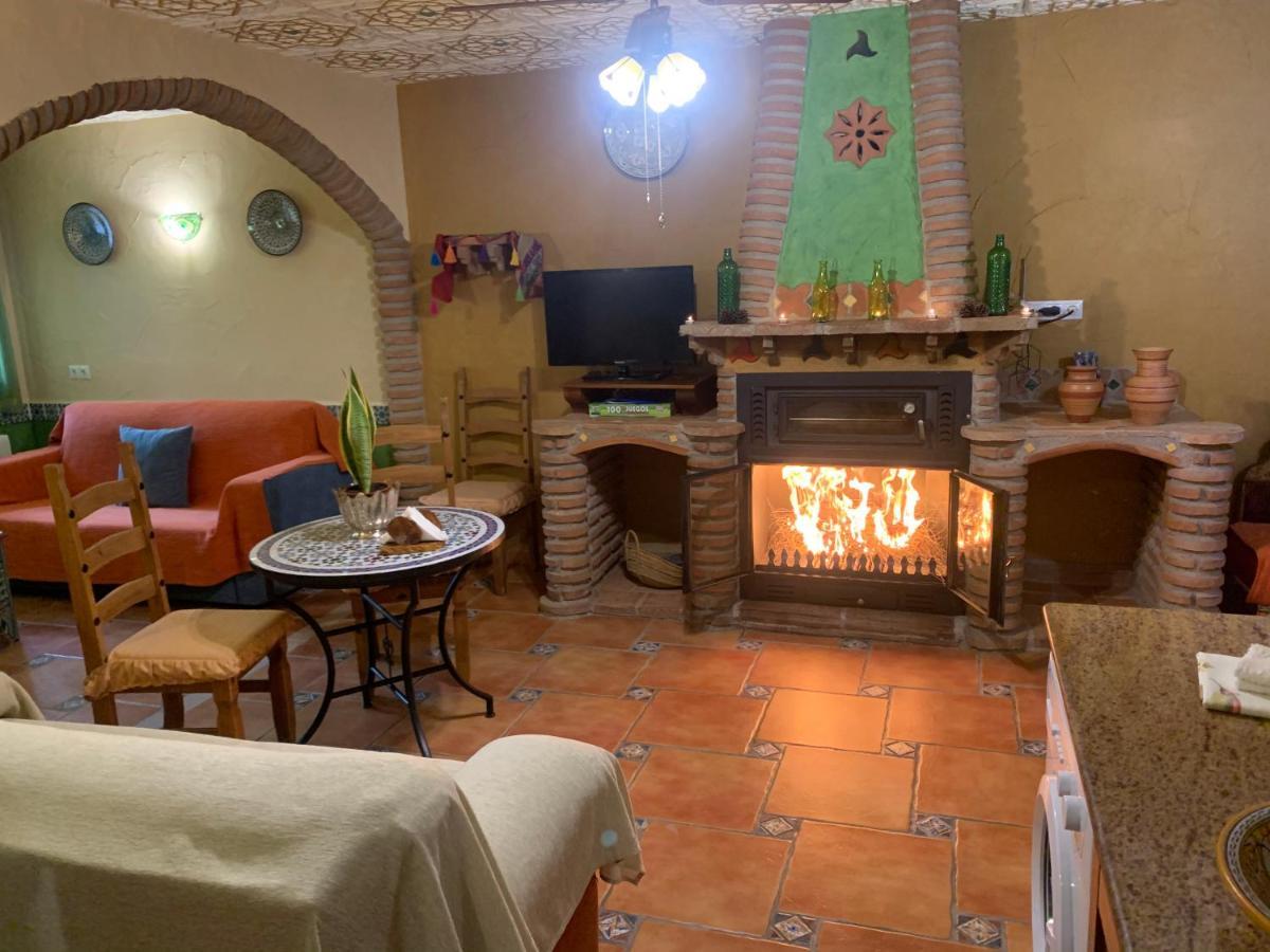 Apartamentos La Granja Hinojares ภายนอก รูปภาพ