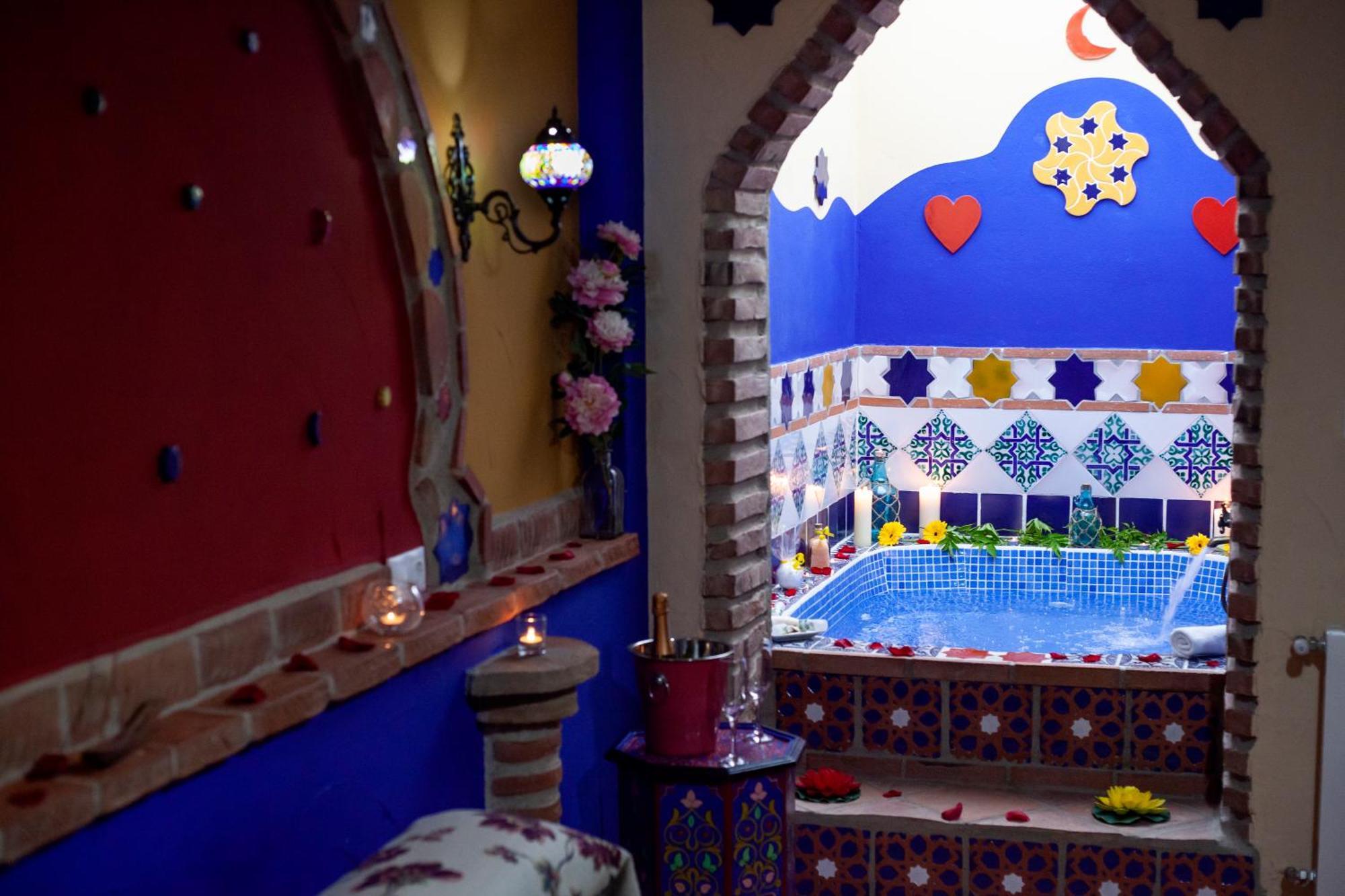 Apartamentos La Granja Hinojares ภายนอก รูปภาพ
