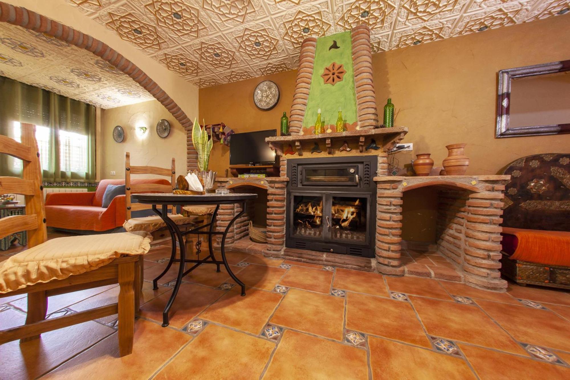 Apartamentos La Granja Hinojares ภายนอก รูปภาพ