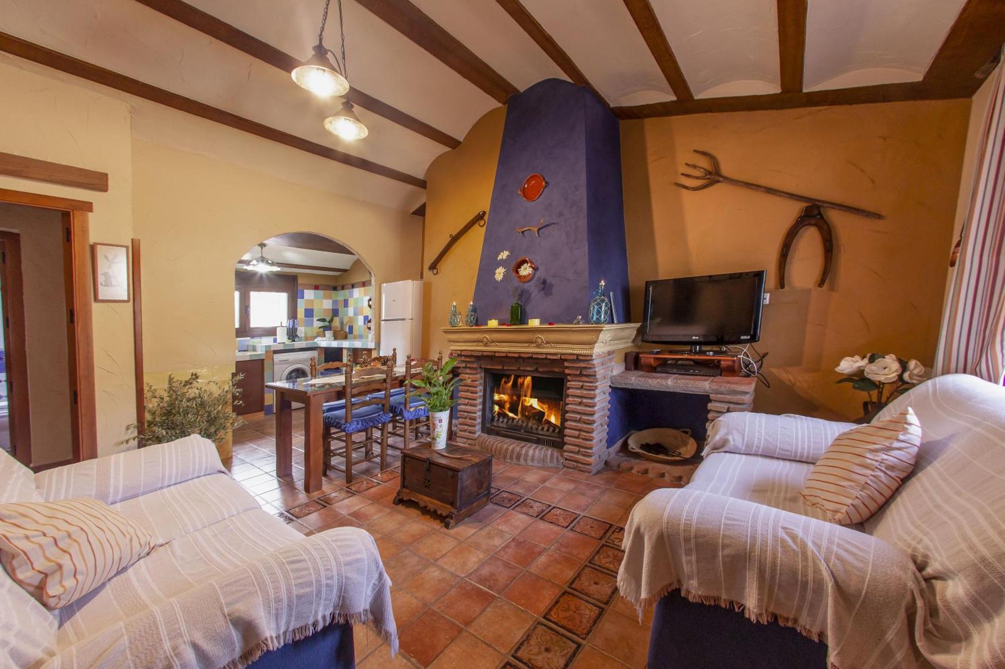 Apartamentos La Granja Hinojares ภายนอก รูปภาพ