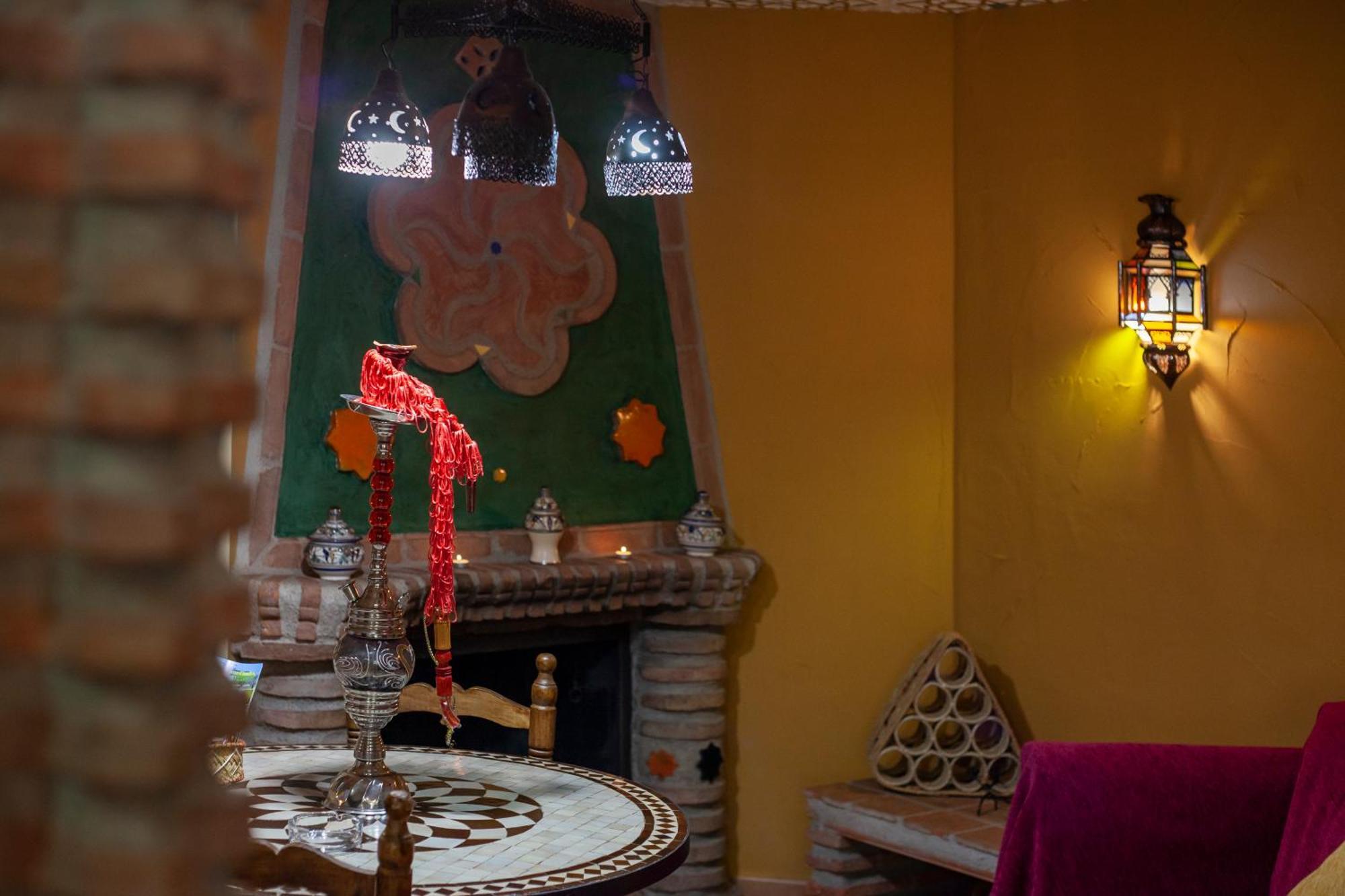 Apartamentos La Granja Hinojares ภายนอก รูปภาพ